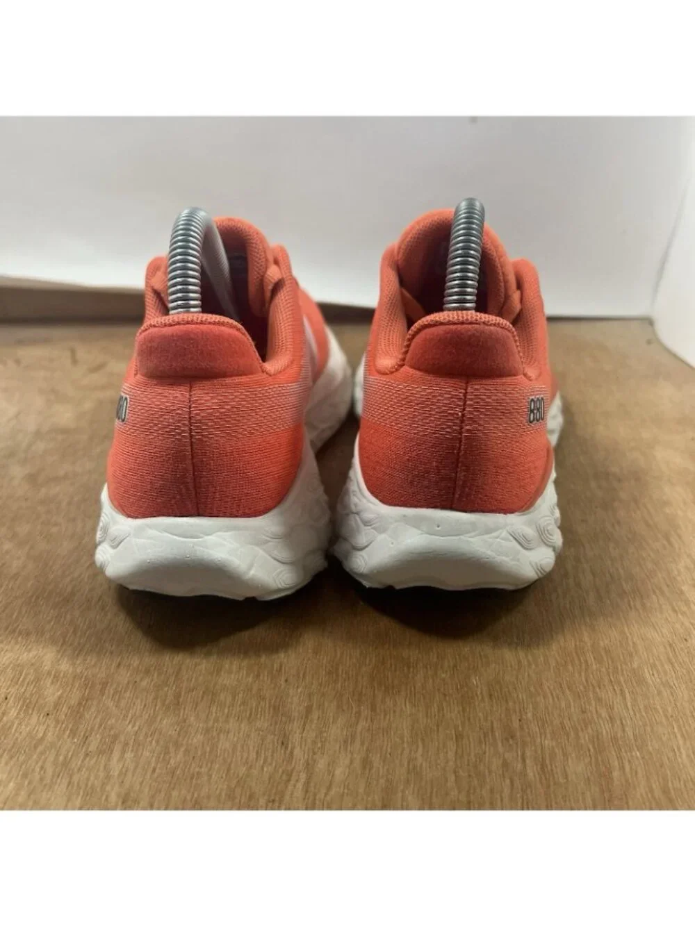 New Balance Fresh Foam X 880v14 Women Size 7 B Gulf Red Running Shoes W880L14